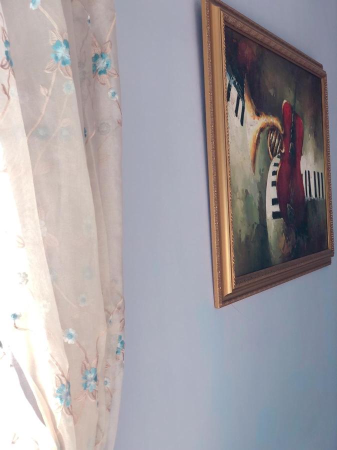 卡布-花藝小民宿 Taitung Floral B&B Esterno foto