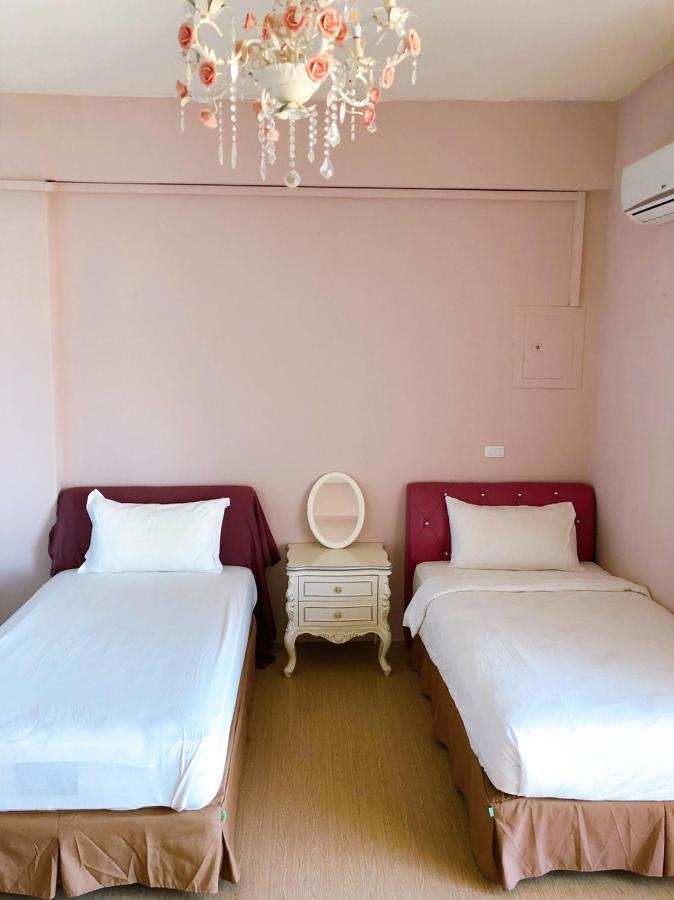 卡布-花藝小民宿 Taitung Floral B&B Esterno foto