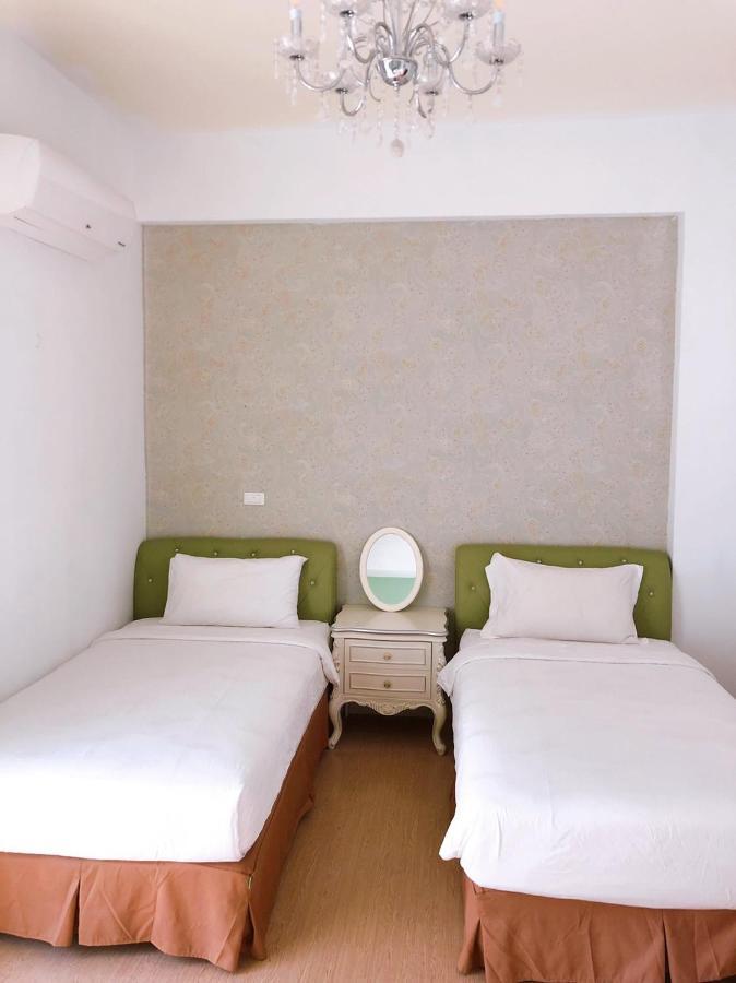 卡布-花藝小民宿 Taitung Floral B&B Esterno foto